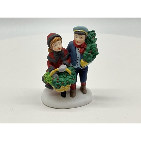 Dept 56 Heritage Village Event Piece The Holly and The Ivy 56100 w/Box 1997 - Picture 13 of 16